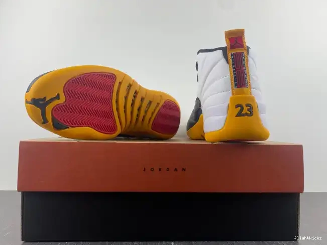 Air in Jordan DR8887-100 25 12 Years China 0428